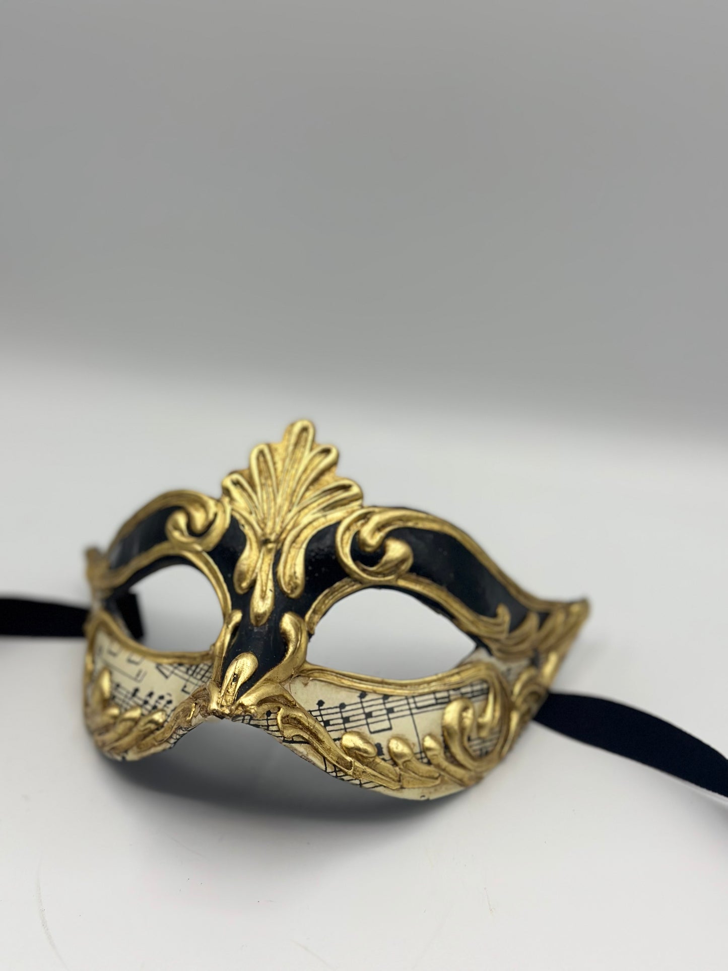 Schwarze Augenmaske