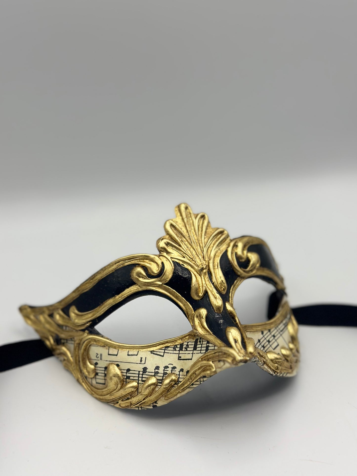 Schwarze Augenmaske