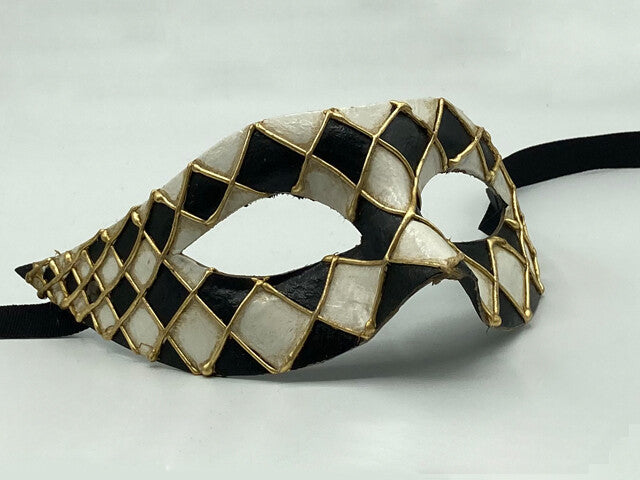 mask in black, gold and white comfortable to wear