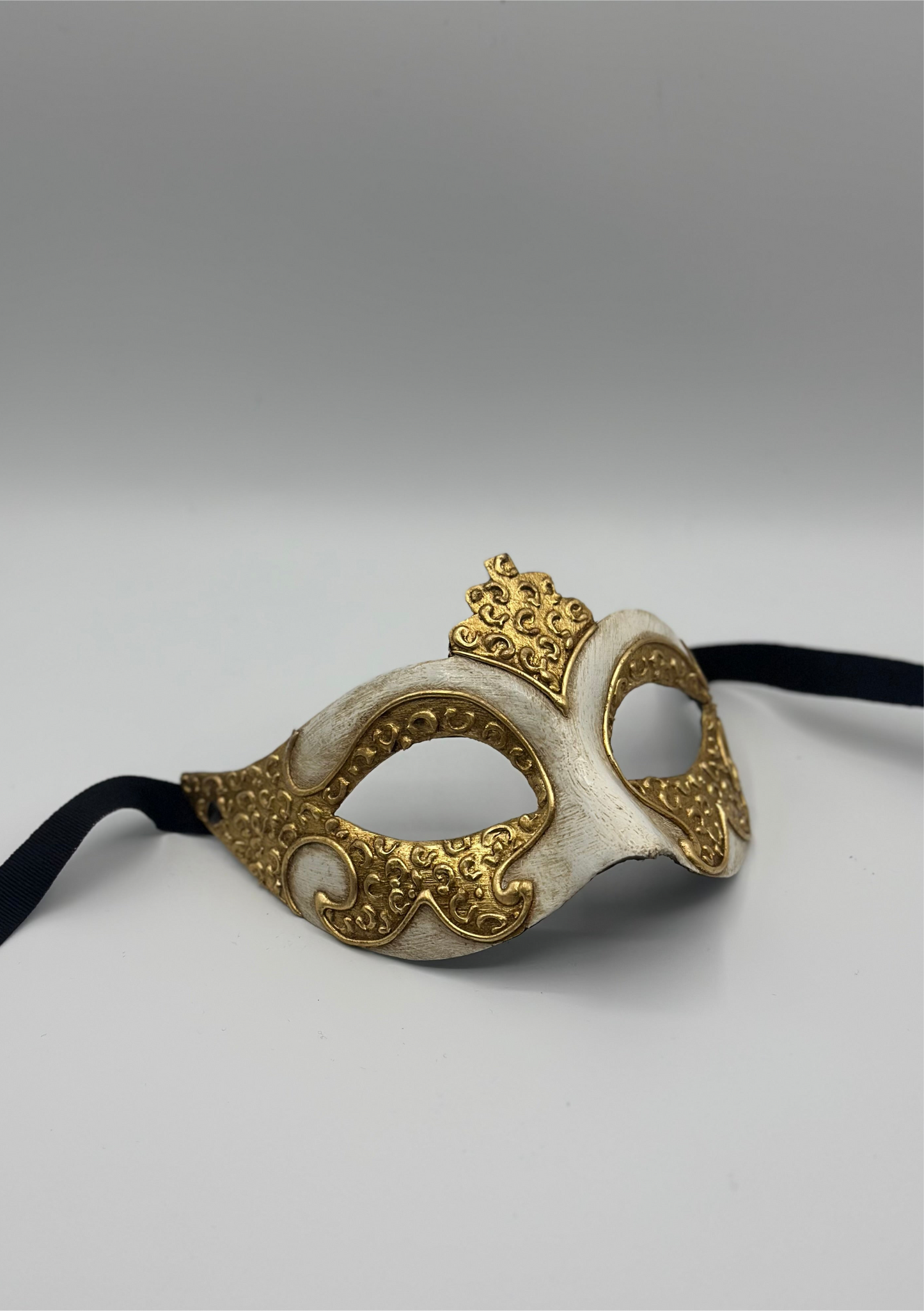 Set van 2 Venetiaanse Maskers in Goud & Ivoor