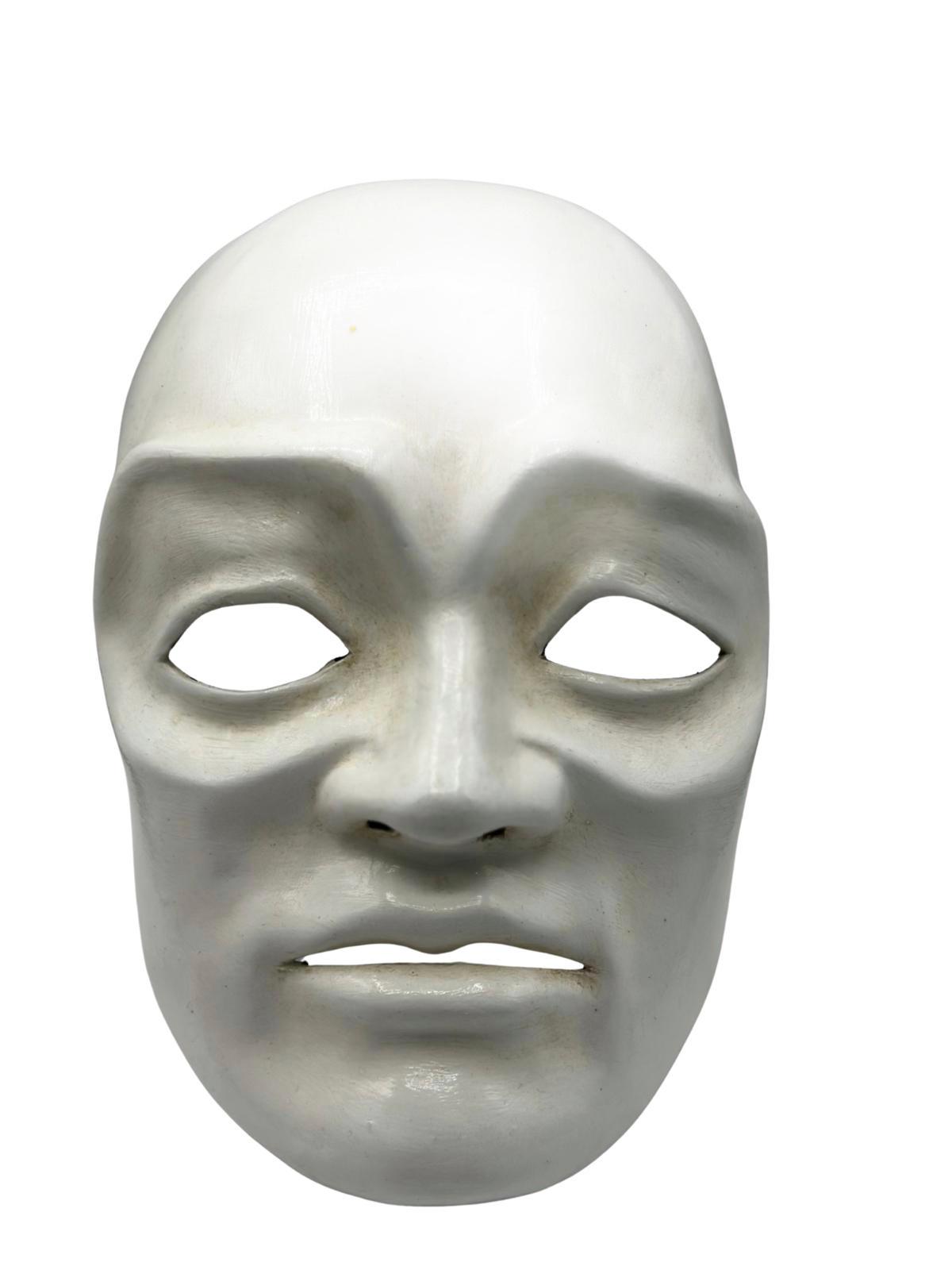 Eyes Wide Shut masker De priester wit