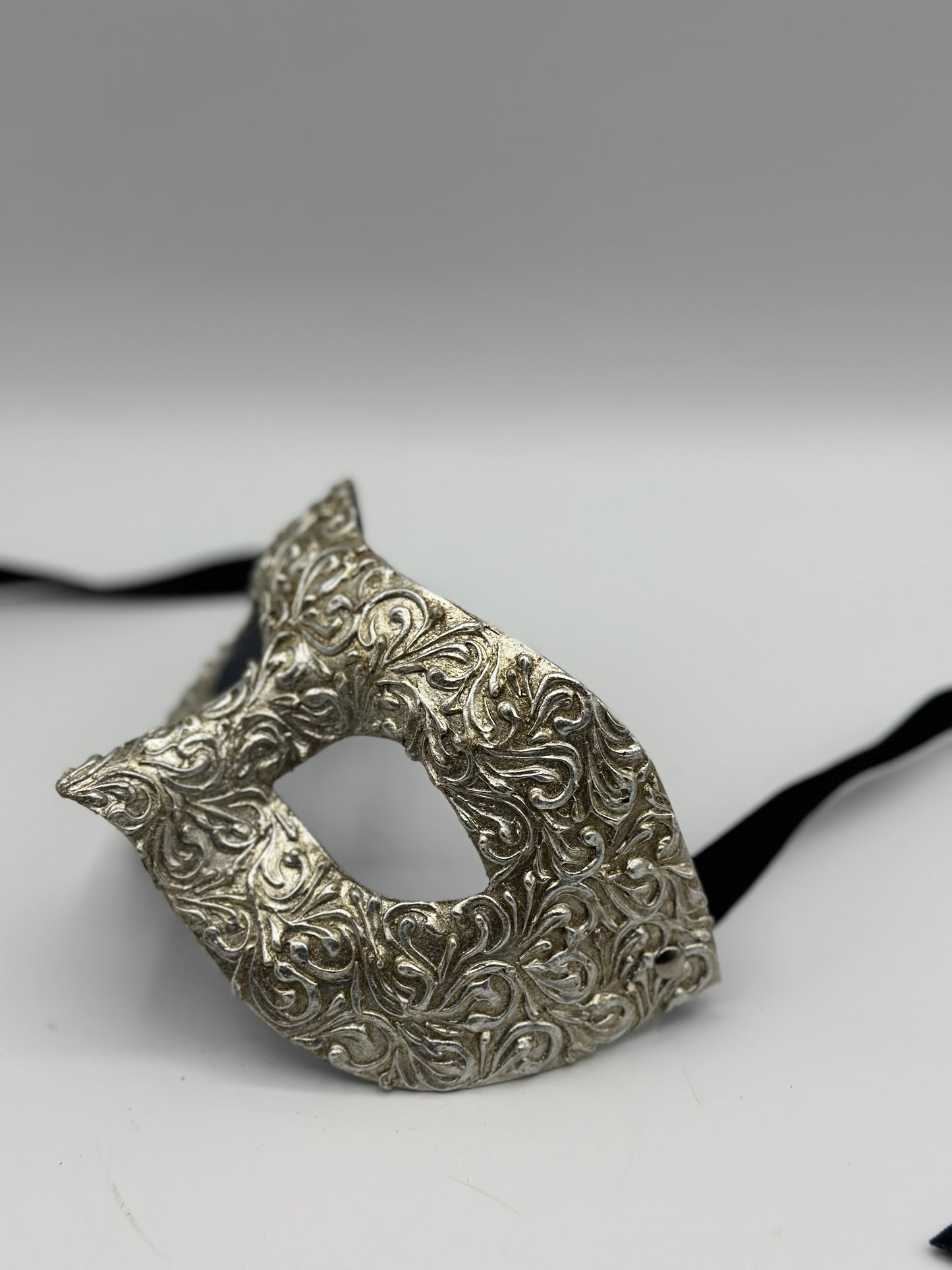 Máscara veneciana de lujo en plata - Máscara de baile de máscaras