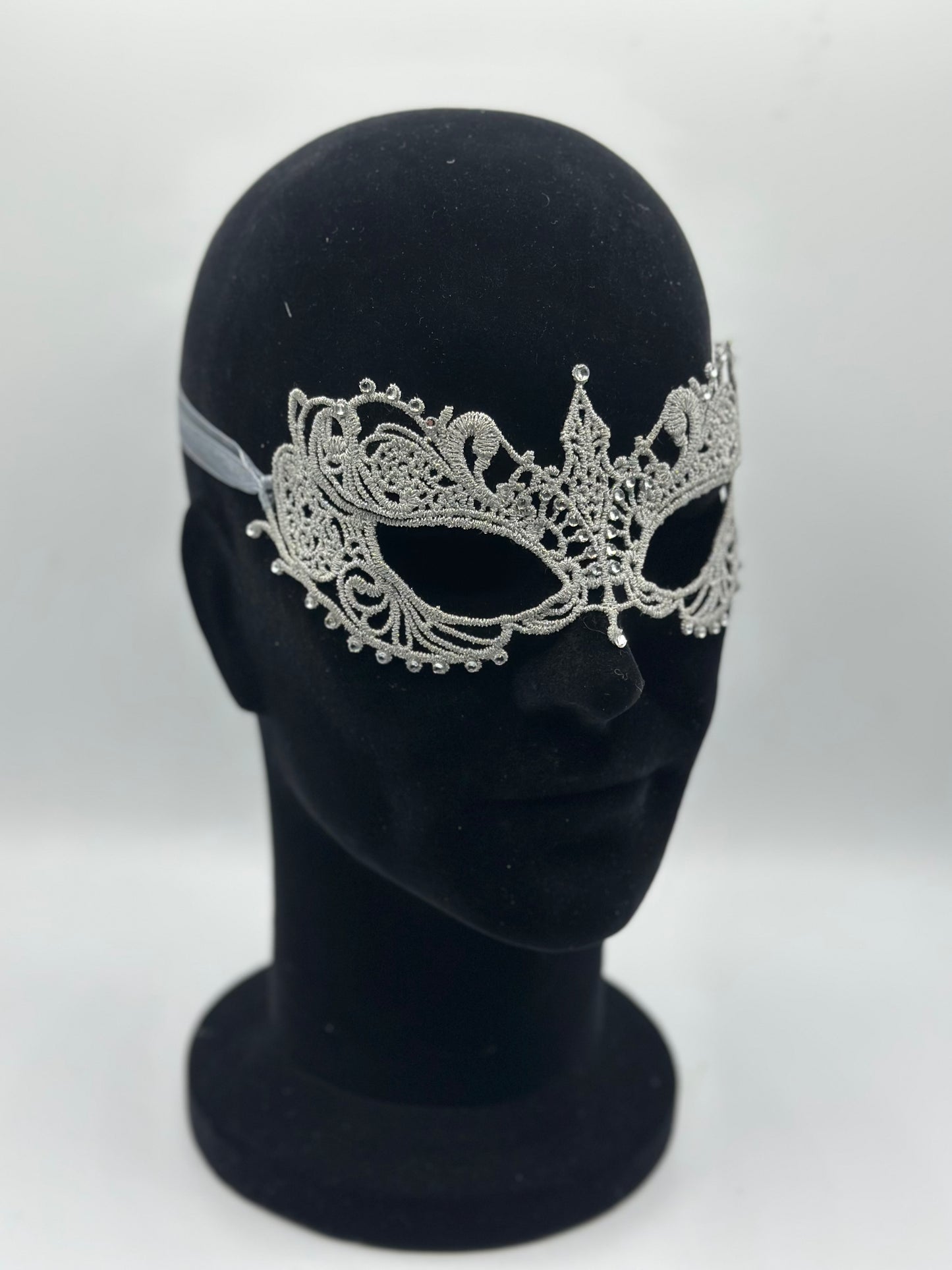 Spitzenmaske silber mit Strasssteinen - Venezianische maske silber